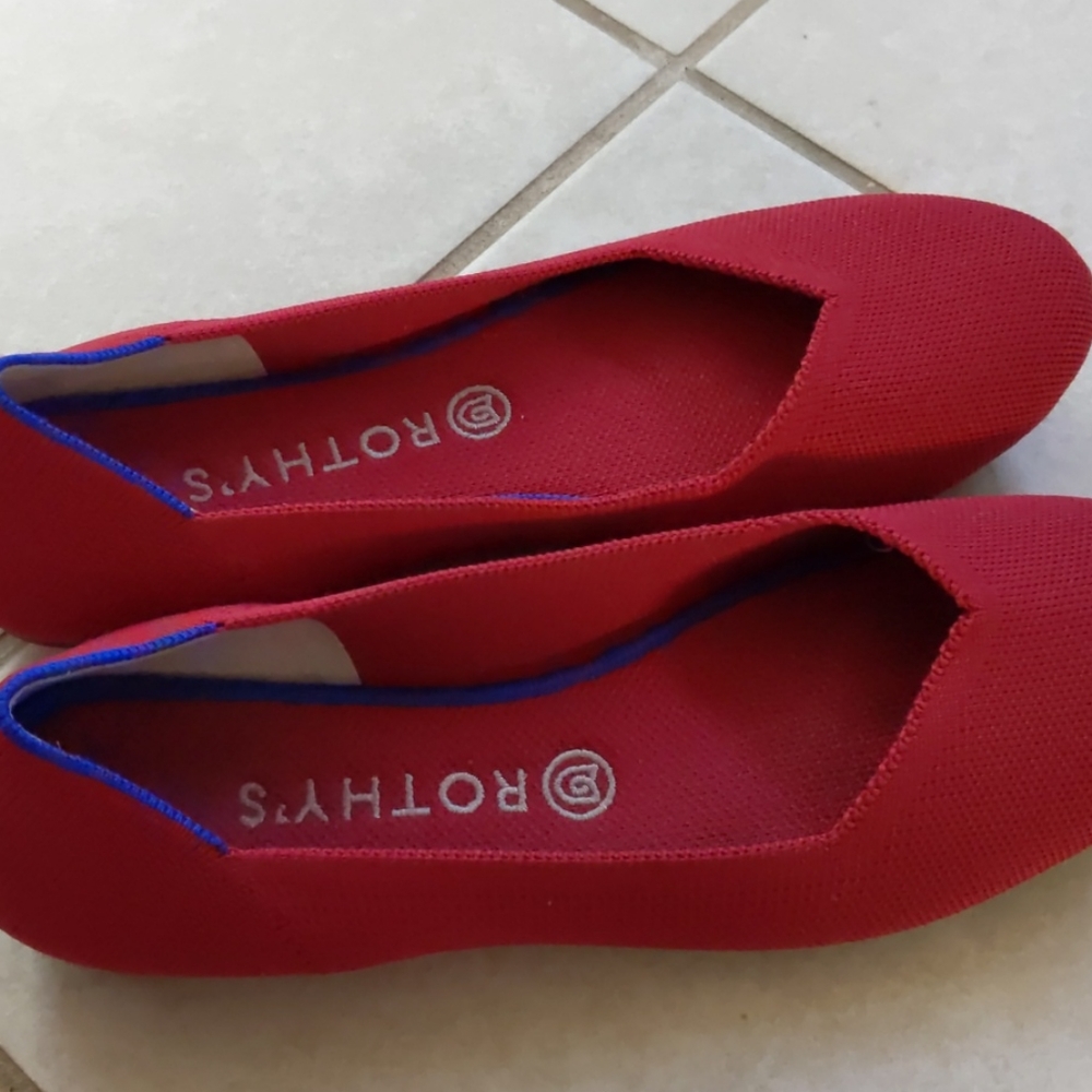 Rothy's scooter red flats